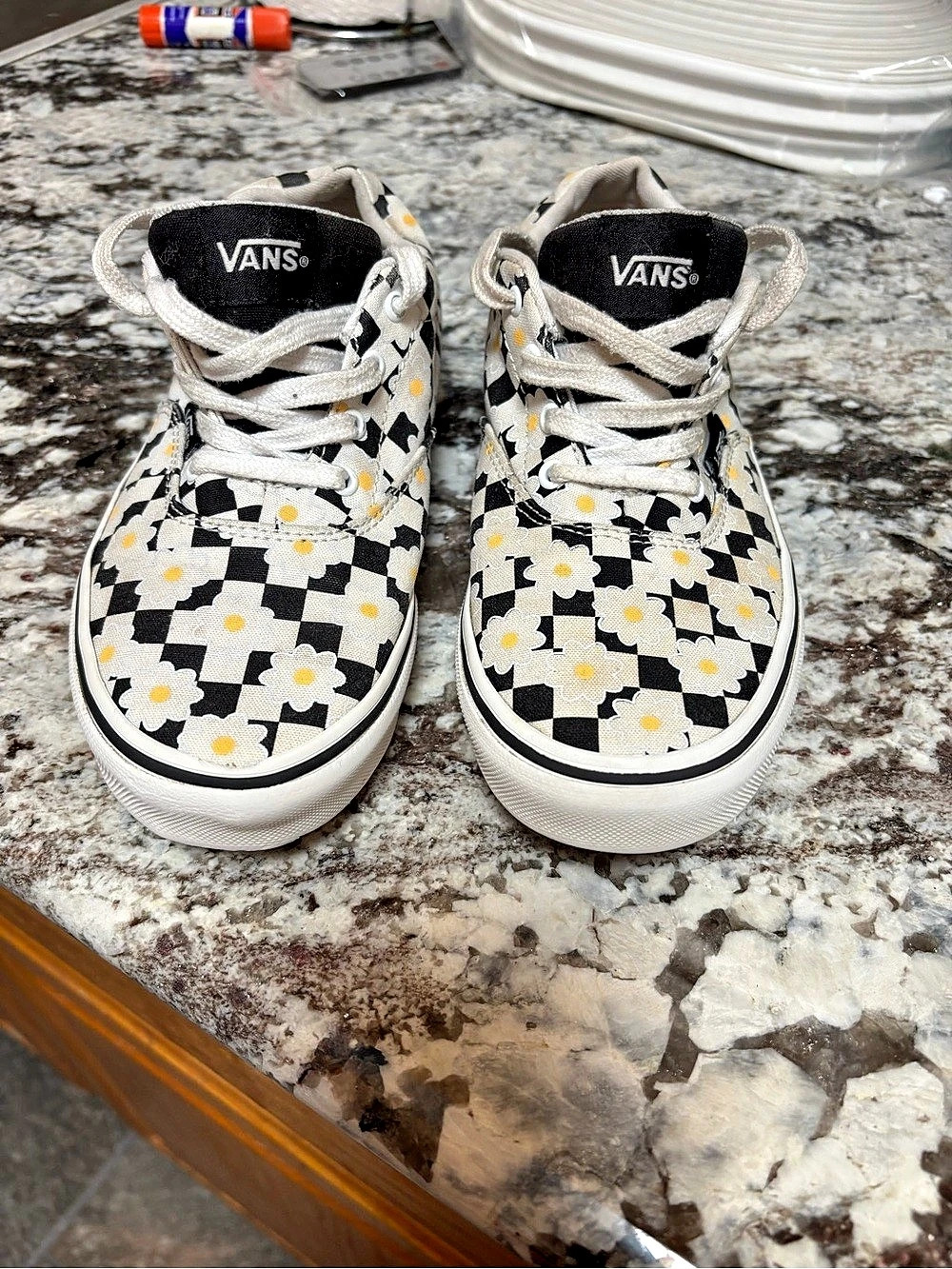 Vans Checkered Sneakers in Black & White